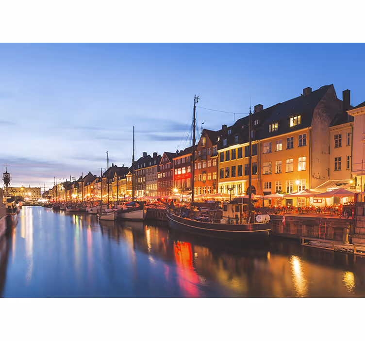 Living room blind colorful copenhagen evening houses - TenStickers