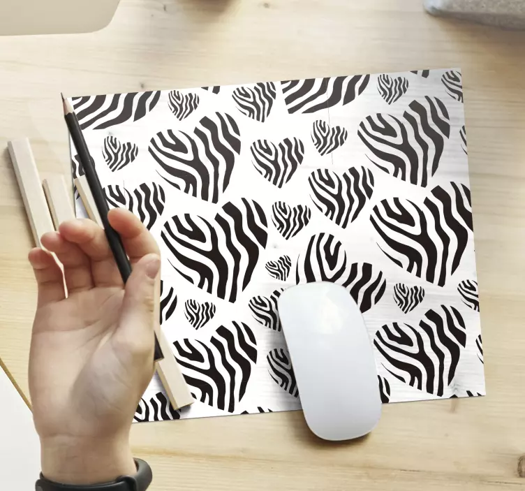 Zebra Heart Motif mouse pad pattern - TenStickers