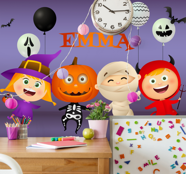Wall mural halloween spooky fun friends - TenStickers