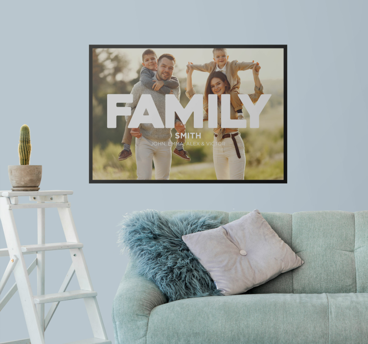 Family Picture living room poster - TenStickers