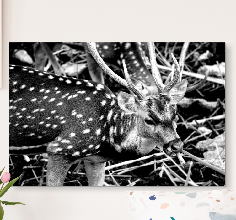 Black deer white dots stag canvas - TenStickers