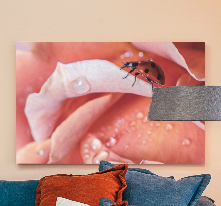 Elegant flower ladybug animal canvas prints - TenStickers