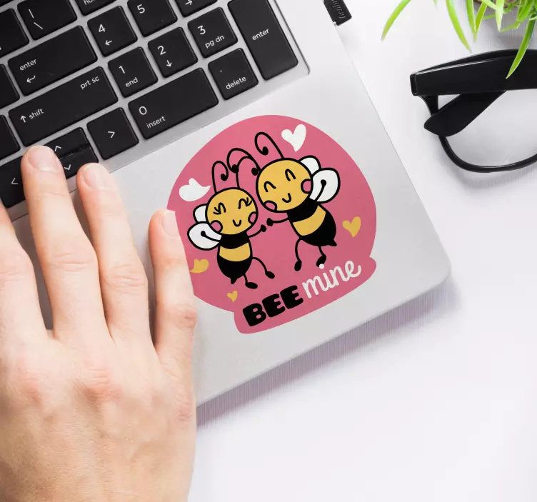 Bee Love Duo laptop sticker - TenStickers