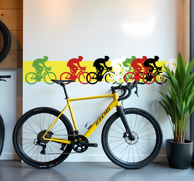 Peloton border cycling decal - TenStickers