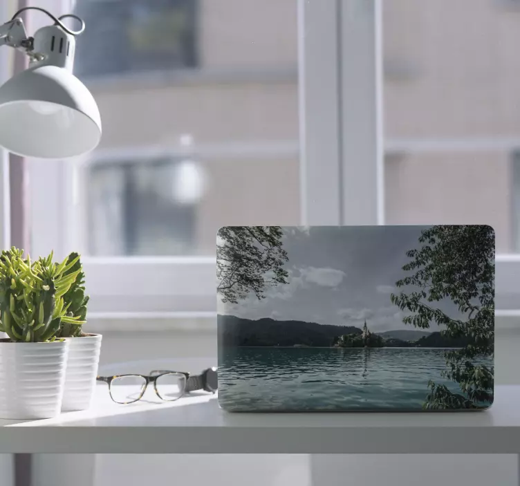 Scenic Lake View laptop skin - TenStickers