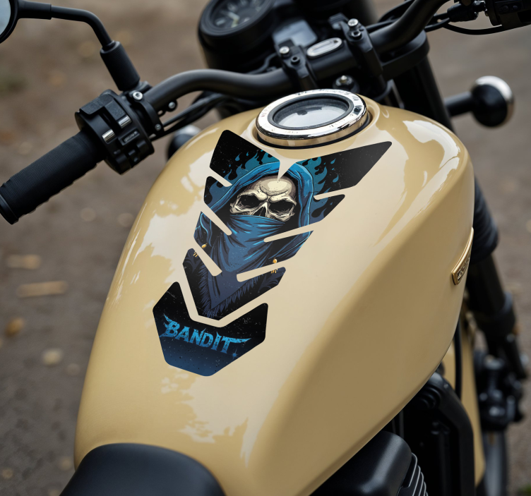 Skull bandit motorcycle sticker - TenStickers