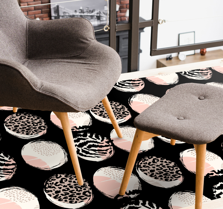Bold Circle Patterns animal print vinyl rug - TenStickers