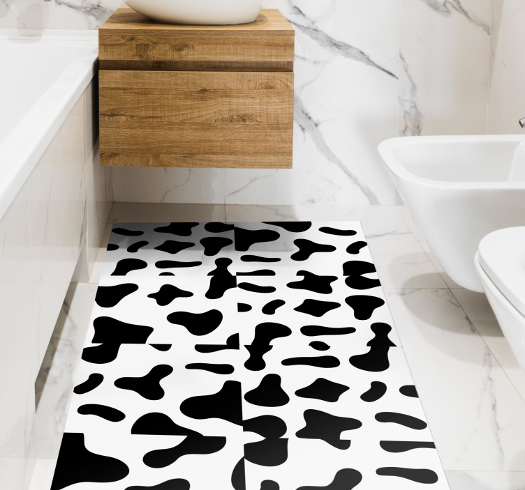 Animal print vinyl rug in black and white cow - TenStickers