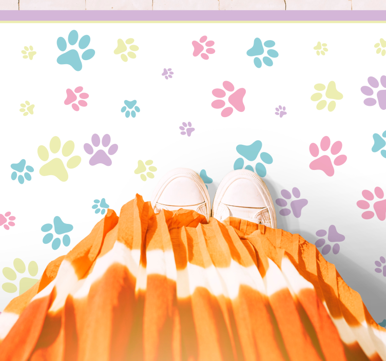 Animal print vinyl rug with paw print design - TenStickers