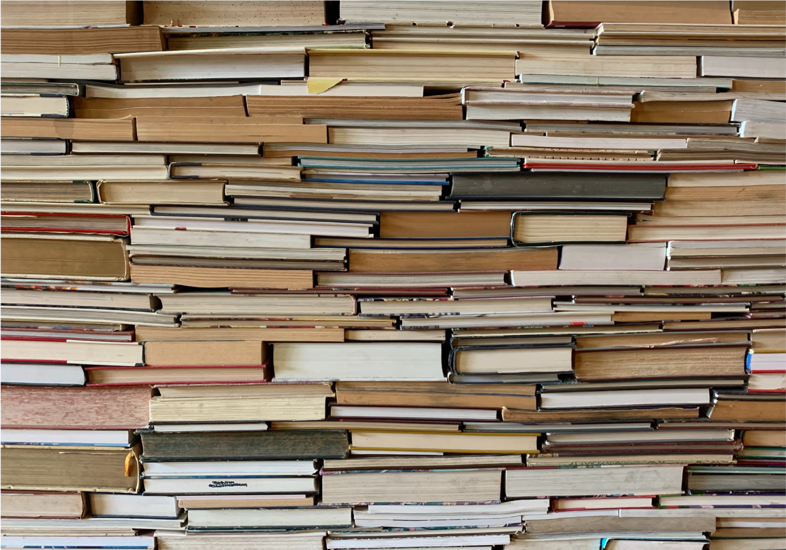 Vintage vinyl rug with stacked books design - TenStickers